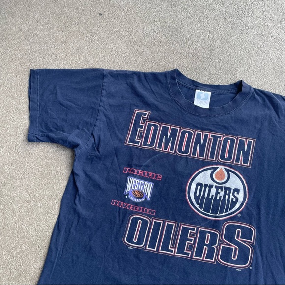 Vintage Edmonton Oilers T Shirt - Picture 2 of 4